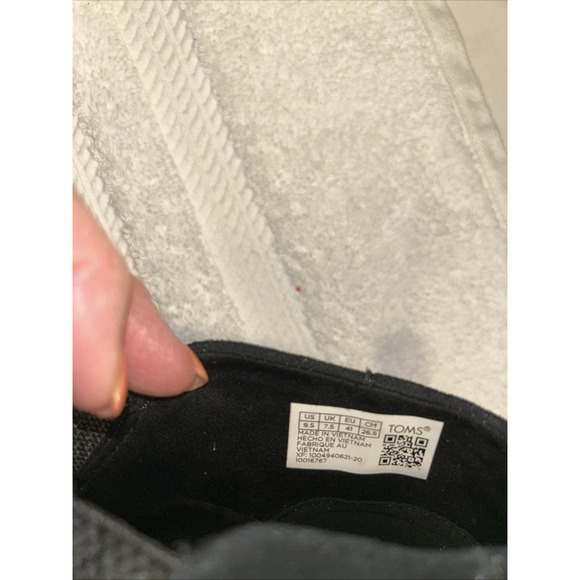 Tom's Bryce Women's Black Suede Hi-top Sneaker Bootie 9 1/2 M New - Picture 10 of 10